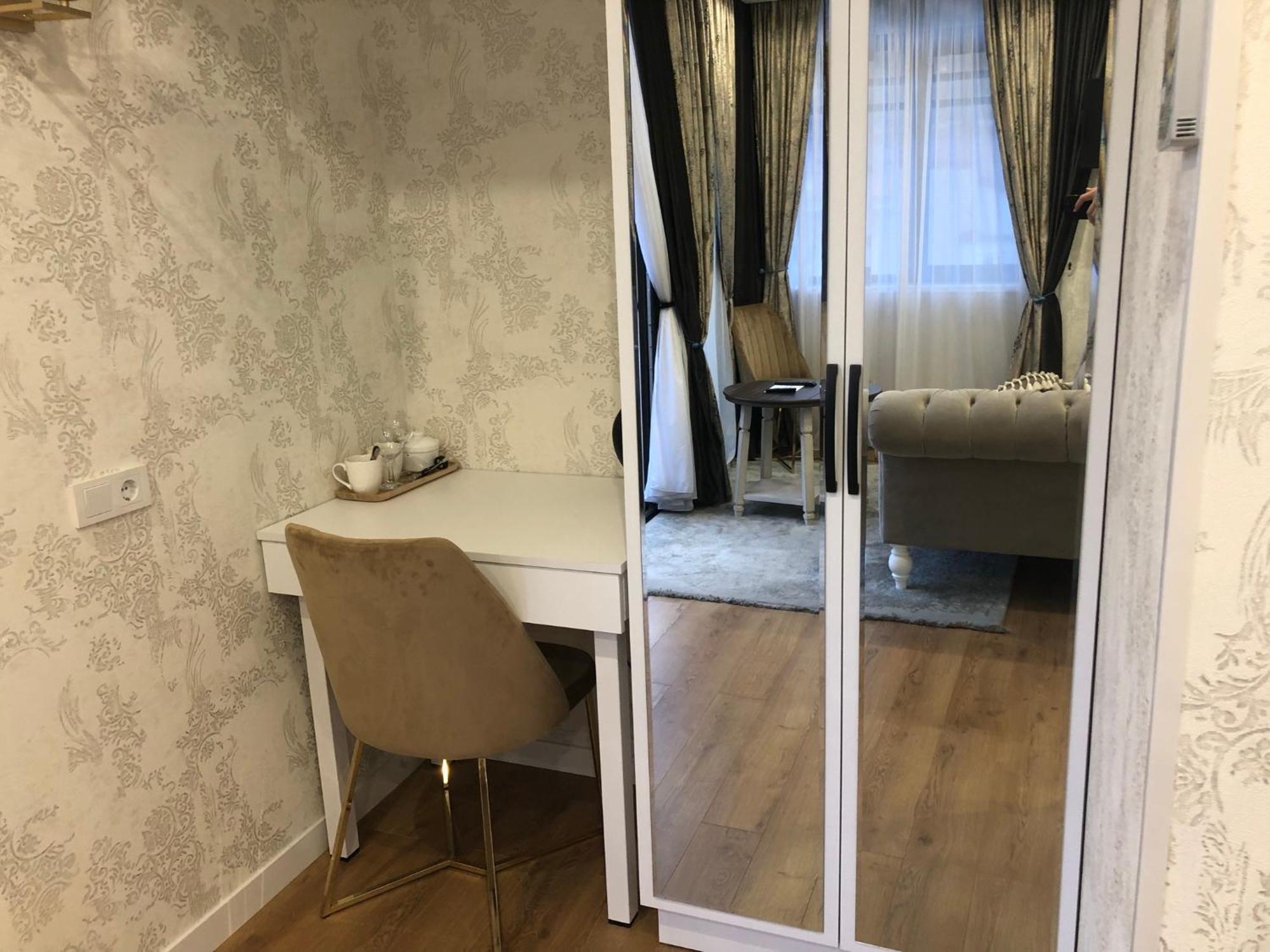 Rikhe Palace Boutique Hotel 第比利斯 外观 照片